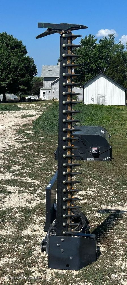 image for item MC9985 2023 Wolverine SMB-12-72W  skid steer sickle mower