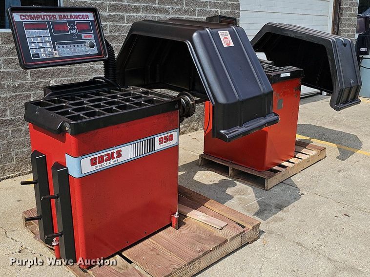 image for item MD9901 (2) Wheel balancers