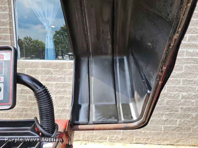 image for item MD9901 (2) Wheel balancers