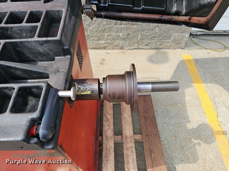 image for item MD9901 (2) Wheel balancers