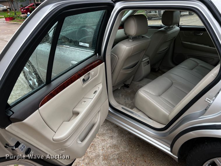 image for item MF9913 2007 Cadillac DTS