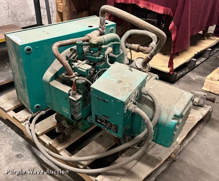 image for item MG9331 Onan TEU30-37252E  generator