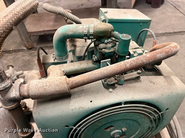 image for item MG9331 Onan TEU30-37252E  generator