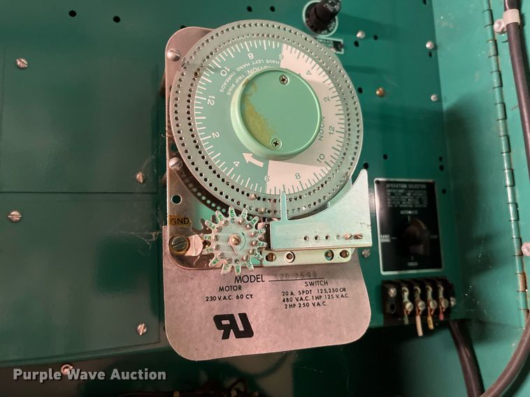 image for item MG9331 Onan TEU30-37252E  generator