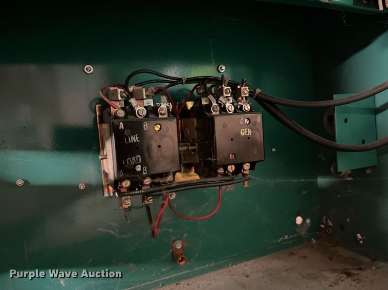 image for item MG9331 Onan TEU30-37252E  generator