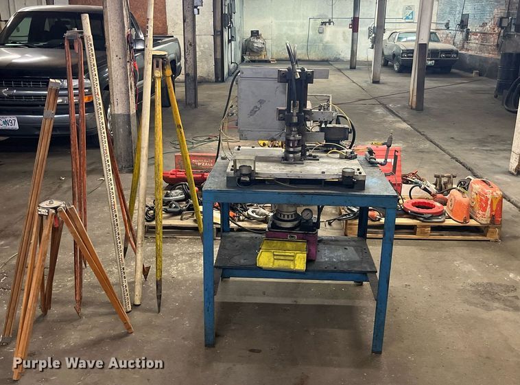 image for item MG9339 Tools