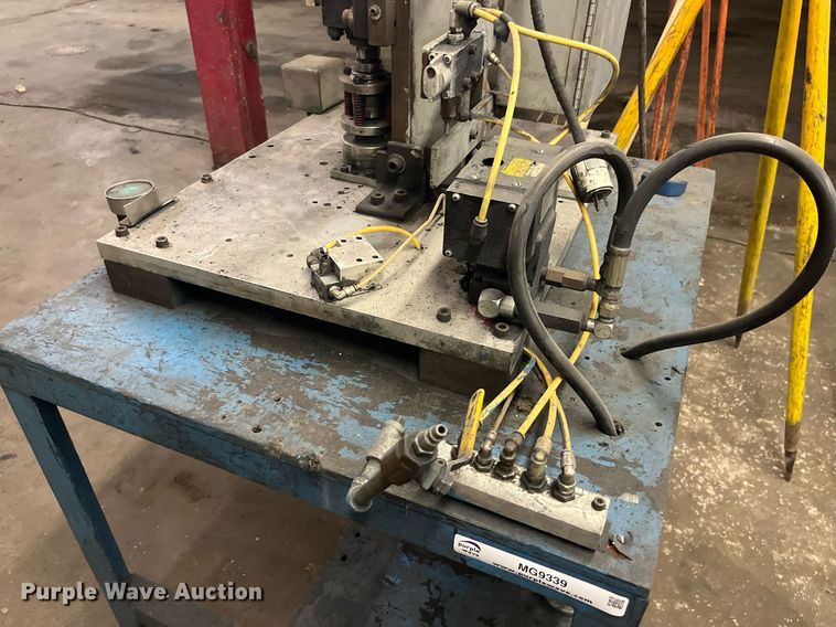 image for item MG9339 Tools