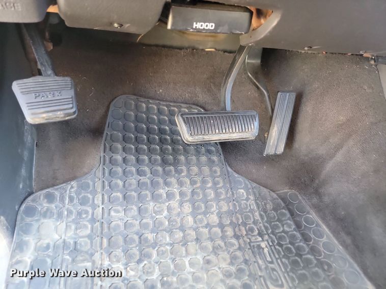 image for item ML9515 2001 Dodge Ram 1500  Quad Cab pickup truck