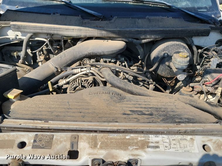 image for item ML9515 2001 Dodge Ram 1500  Quad Cab pickup truck