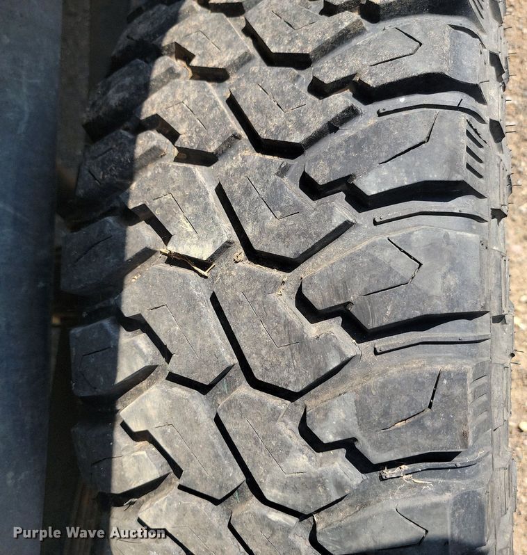 image for item ML9515 2001 Dodge Ram 1500  Quad Cab pickup truck