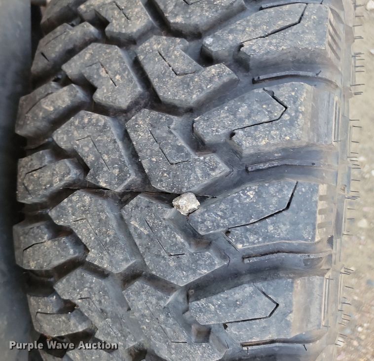 image for item ML9515 2001 Dodge Ram 1500  Quad Cab pickup truck