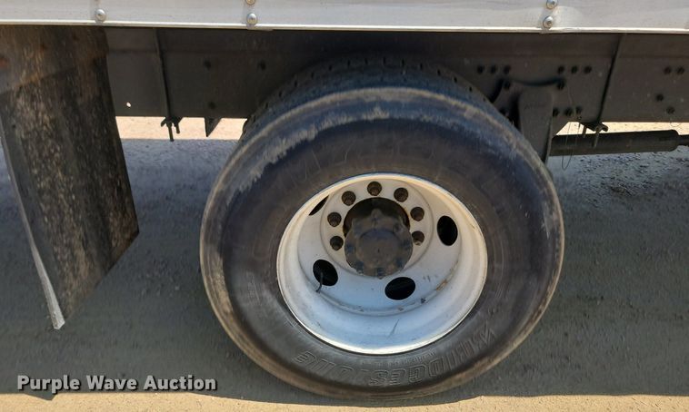 image for item ML9519 2018 Freightliner Business Class M2  box truck