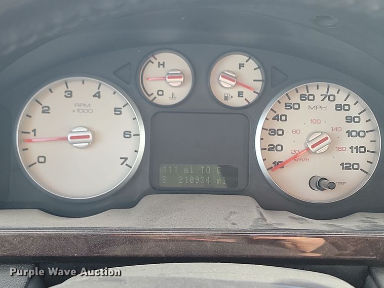 image for item ML9526 2005 Ford Five Hundred