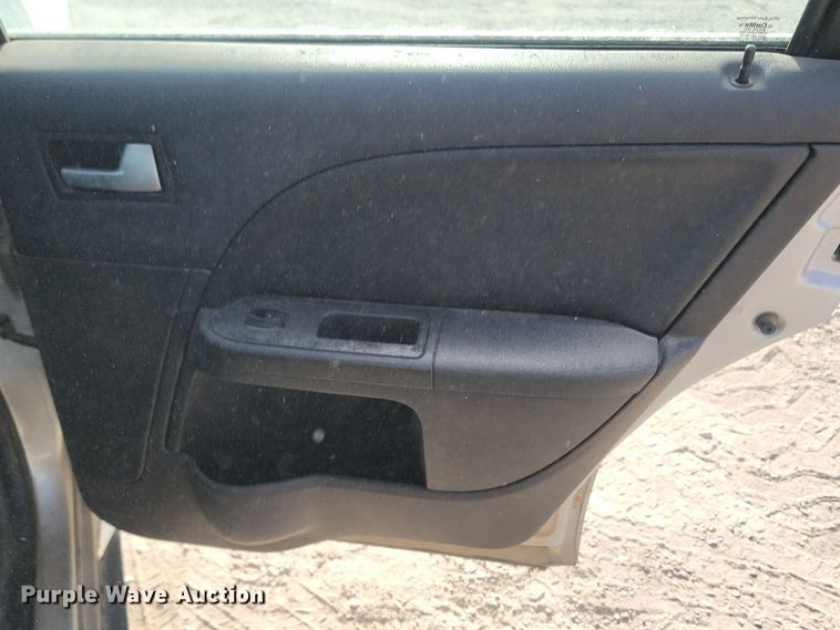 image for item ML9526 2005 Ford Five Hundred