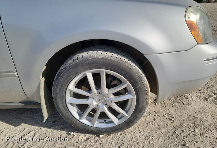 image for item ML9526 2005 Ford Five Hundred