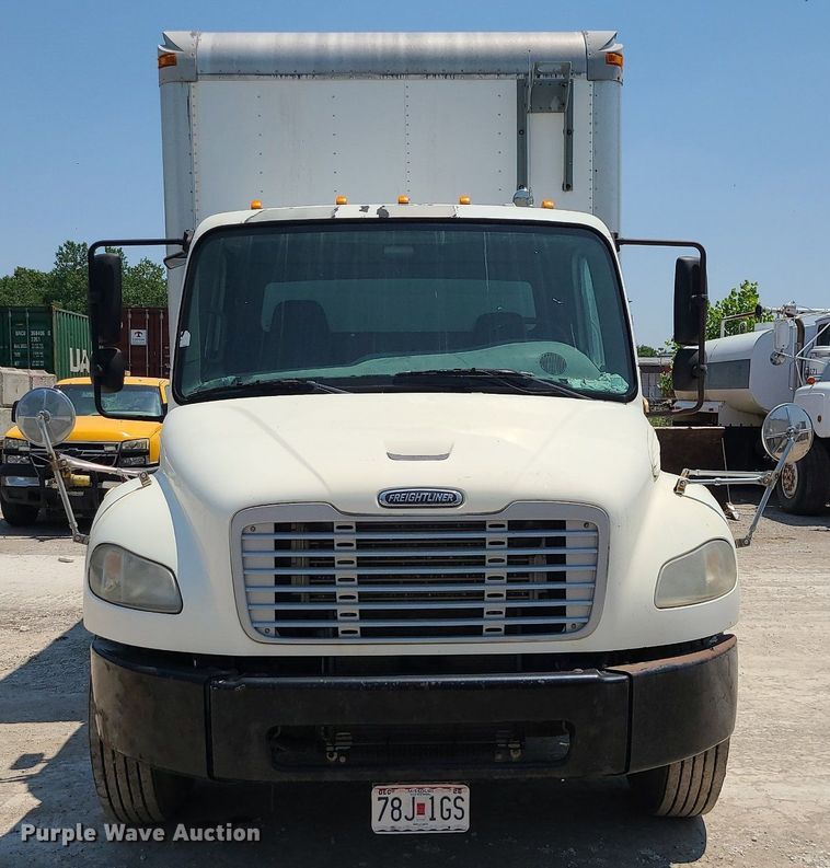 image for item MO9904 2007 Freightliner Business Class M2  box truck