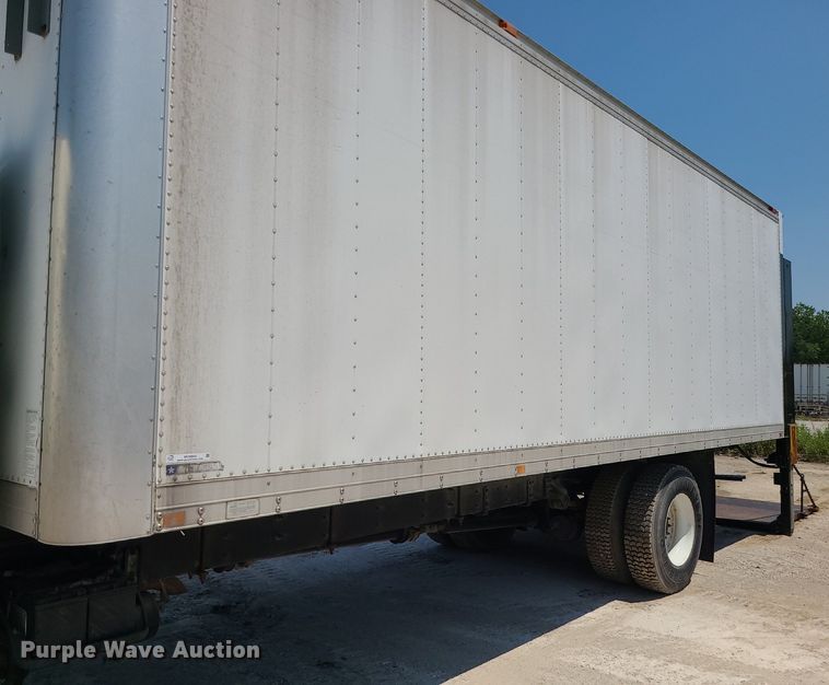 image for item MO9904 2007 Freightliner Business Class M2  box truck