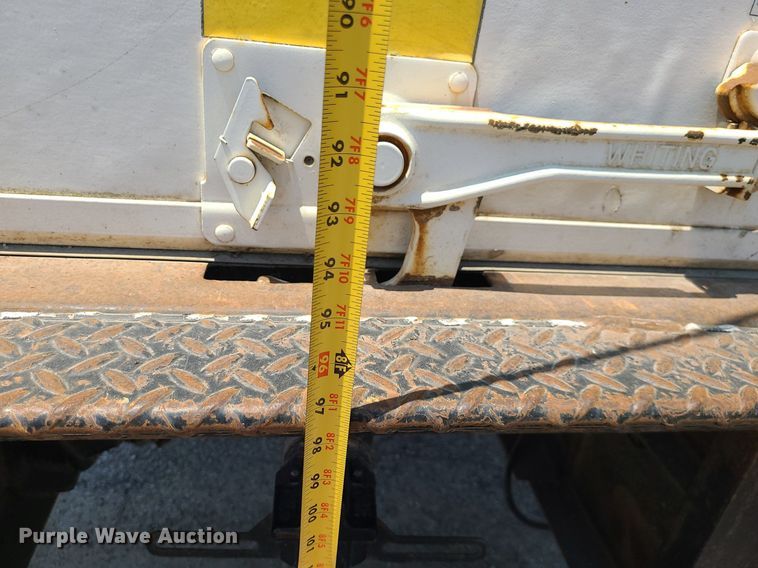 image for item MO9904 2007 Freightliner Business Class M2  box truck