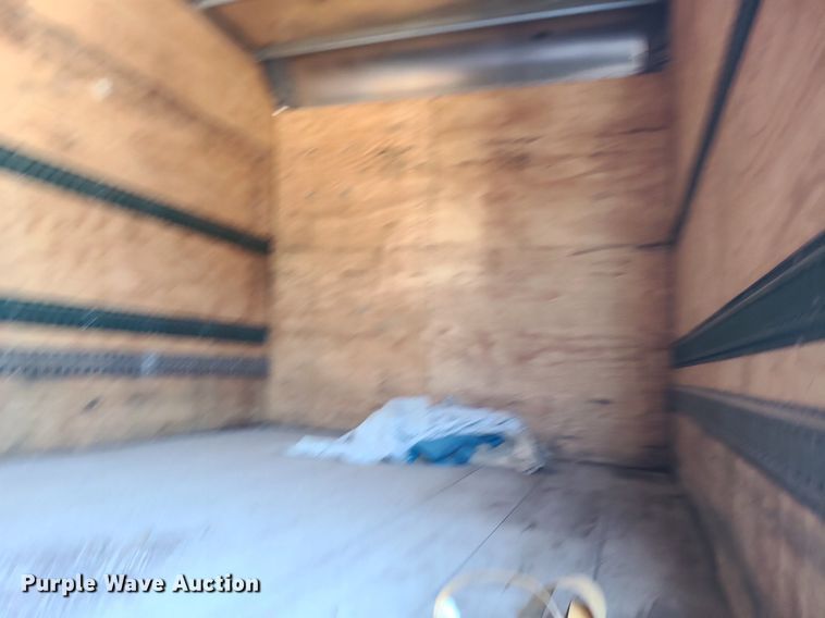 image for item MO9904 2007 Freightliner Business Class M2  box truck