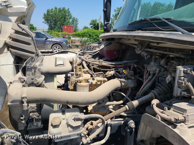 image for item MO9904 2007 Freightliner Business Class M2  box truck