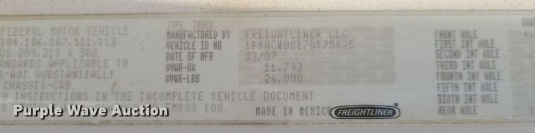 image for item MO9904 2007 Freightliner Business Class M2  box truck