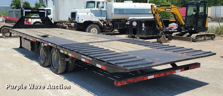 image for item MO9905 2017 Load Trail Load Max  equipment trailer