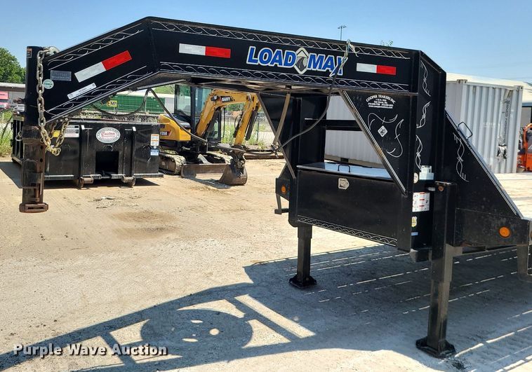 image for item MO9905 2017 Load Trail Load Max  equipment trailer