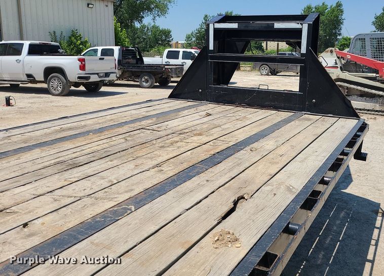 image for item MO9905 2017 Load Trail Load Max  equipment trailer