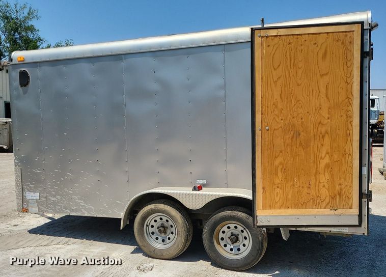 image for item MO9911 2011 Interstate  enclosed cargo trailer