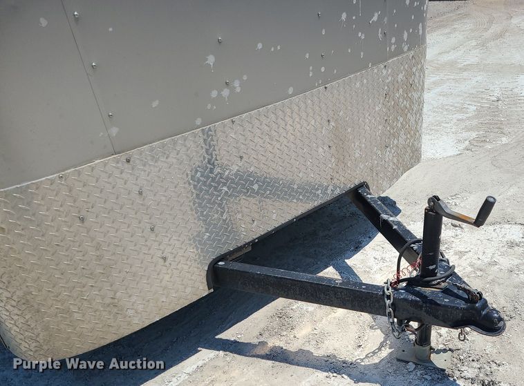 image for item MO9911 2011 Interstate  enclosed cargo trailer