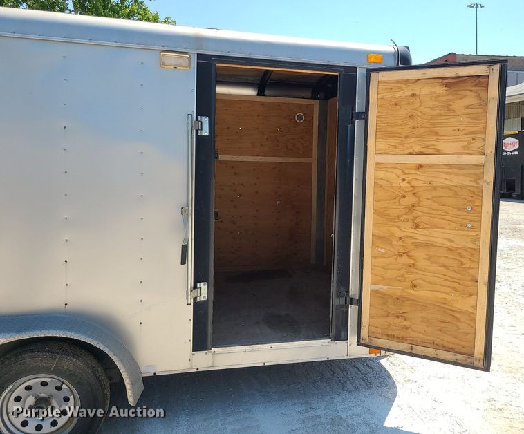 image for item MO9911 2011 Interstate  enclosed cargo trailer