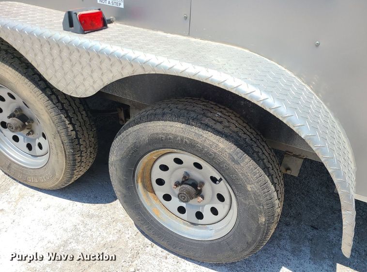 image for item MO9911 2011 Interstate  enclosed cargo trailer