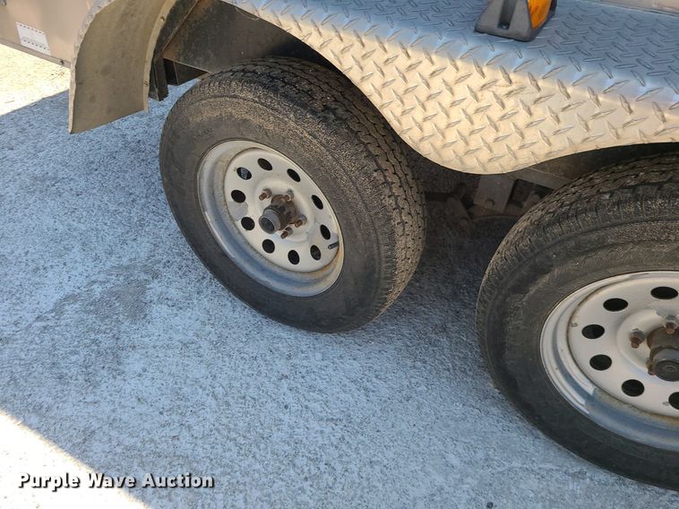 image for item MO9911 2011 Interstate  enclosed cargo trailer