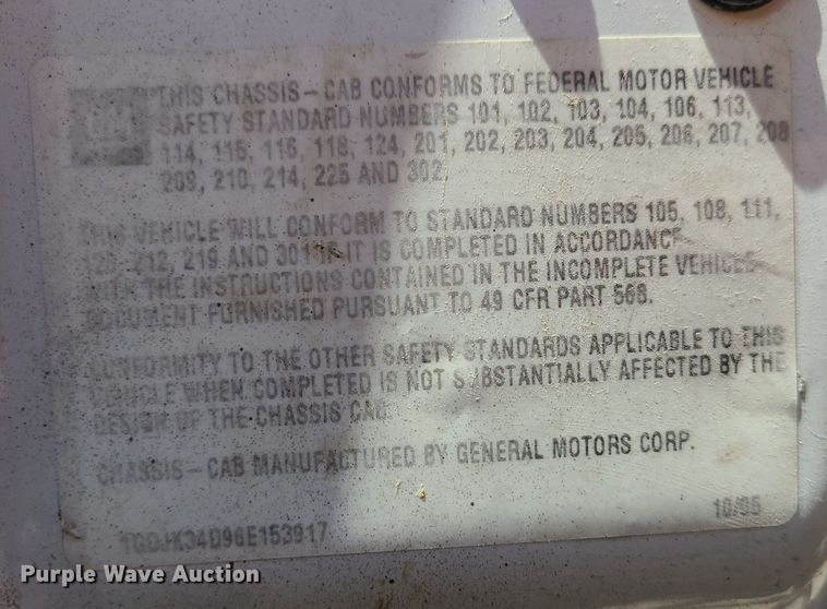 image for item MO9917 2006 GMC Sierra 3500  flatbed pickup truck