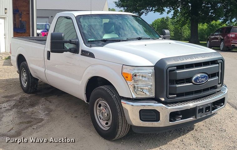 image for item MO9950 2014 Ford F350 Super Duty  pickup truck