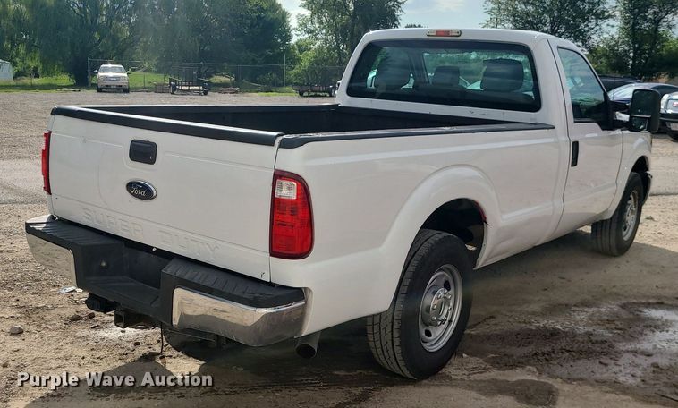 image for item MO9950 2014 Ford F350 Super Duty  pickup truck