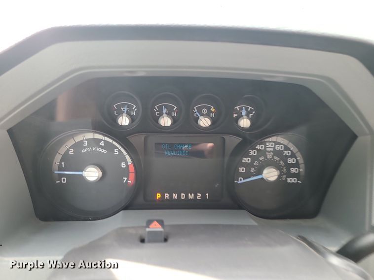 image for item MO9950 2014 Ford F350 Super Duty  pickup truck