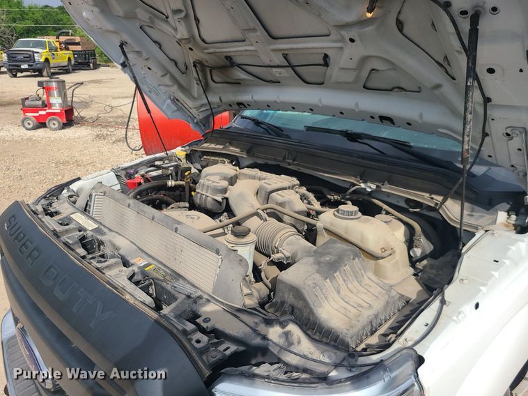 image for item MO9950 2014 Ford F350 Super Duty  pickup truck