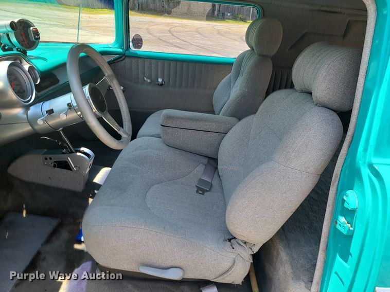 image for item MO9960 1957 Chevrolet 150 Delivery