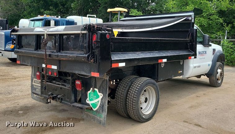 image for item MO9966 2008 Ford F550 Super Duty  dump truck