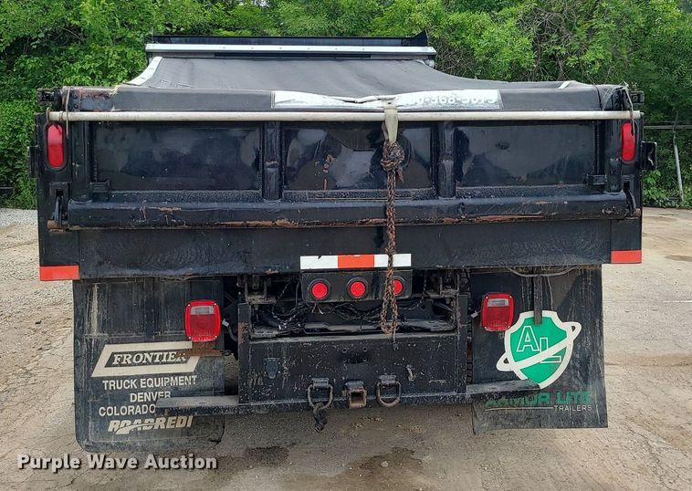 image for item MO9966 2008 Ford F550 Super Duty  dump truck