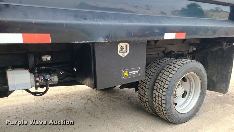 image for item MO9966 2008 Ford F550 Super Duty  dump truck