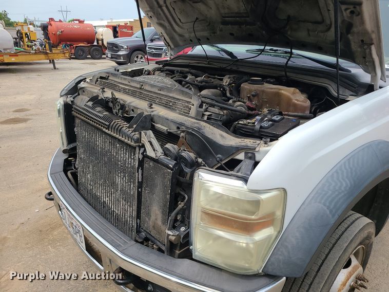 image for item MO9966 2008 Ford F550 Super Duty  dump truck