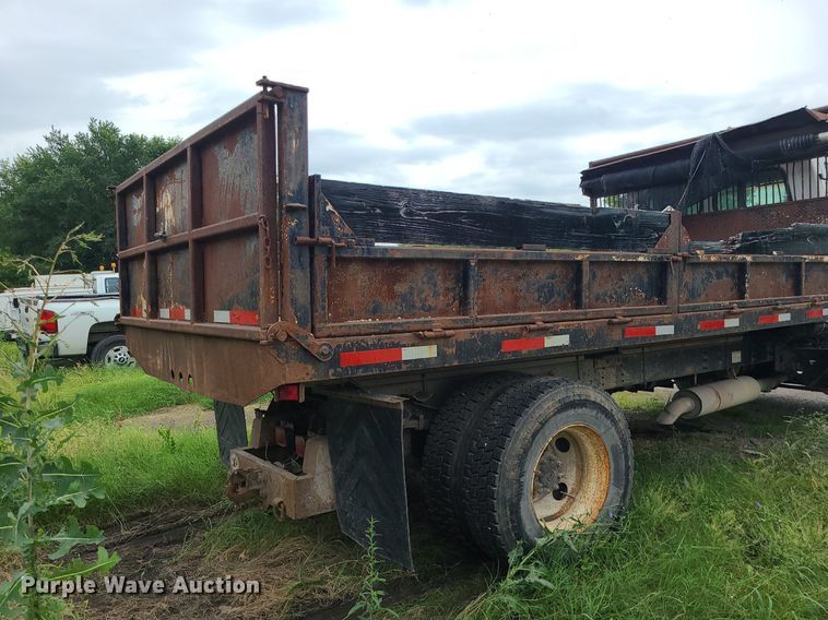 image for item MO9969 1999 Sterling L-Line  dump truck