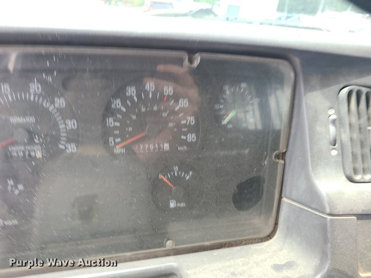 image for item MO9969 1999 Sterling L-Line  dump truck