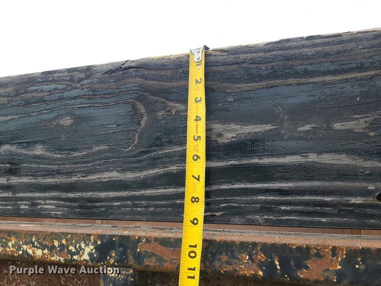 image for item MO9969 1999 Sterling L-Line  dump truck