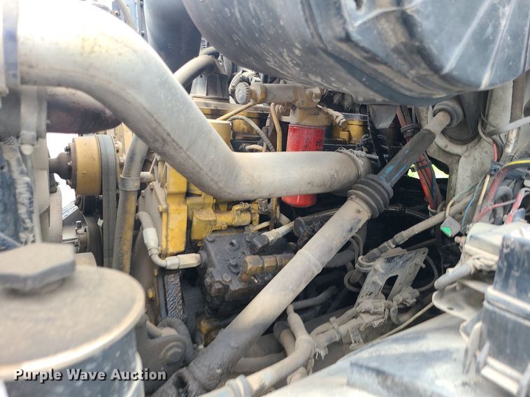 image for item MO9969 1999 Sterling L-Line  dump truck