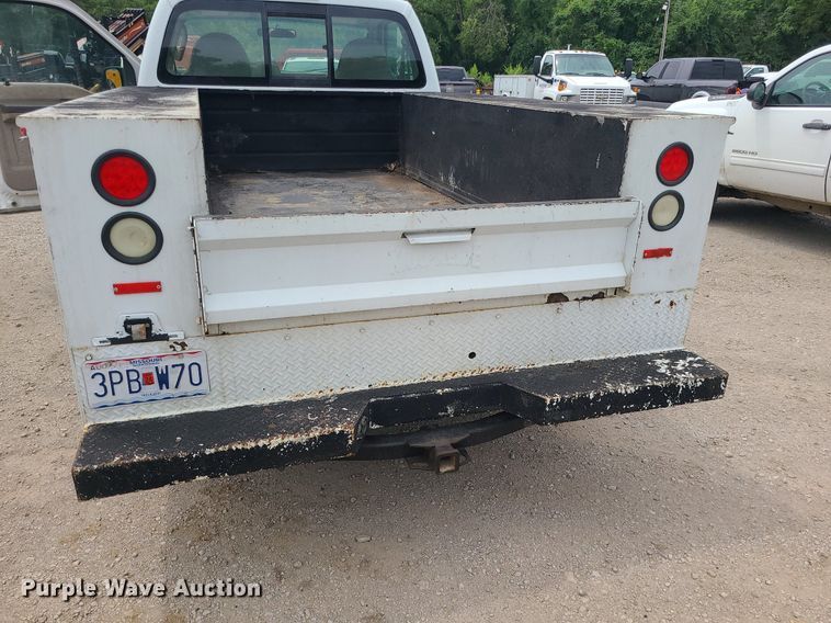 image for item MO9971 2008 Ford F250 Super Duty  utility bed pickup truck