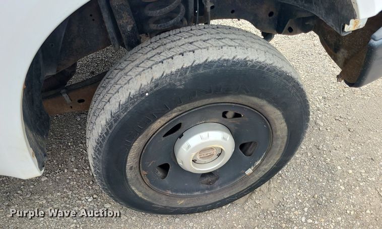 image for item MO9971 2008 Ford F250 Super Duty  utility bed pickup truck