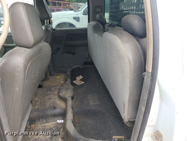 image for item MO9972 2009 Dodge Ram 2500HD  Quad Cab utility bed pickup truck